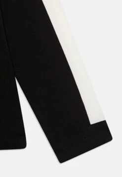 Marni Camiseta De Manga Larga - Black -Ropa Ventas 39344511ae9f4d738f020c0f33d49df1