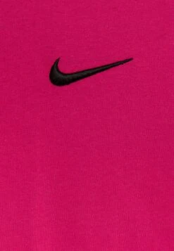 Nike Sportswear Tee - Camiseta Básica - Active Pink/Black -Ropa Ventas 5b3eeda9005d4933a66a6547ba6005e3