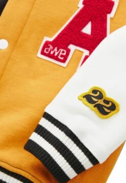 Next Varsity - Chaquetas Bomber - Yellow Black -Ropa Ventas f470ef5a4f0e471ea74f249de97aa446